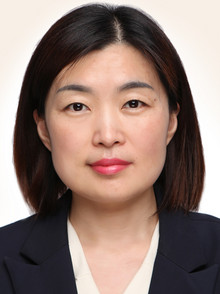 Ying Jiang
